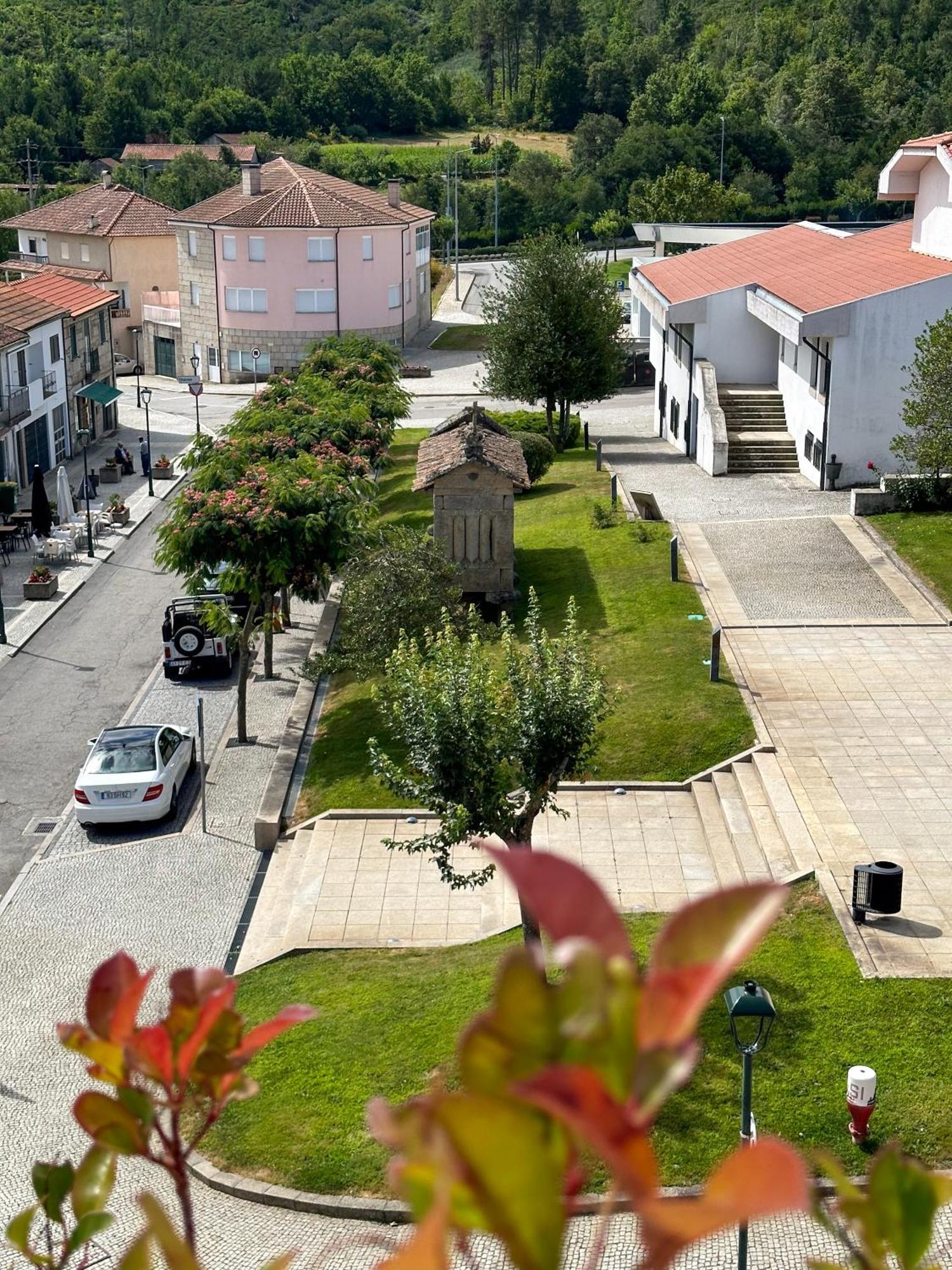 Casa Sousa - 3Rd Generation Boticas Kültér fotó